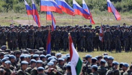 Putin imzaladı: Orduyu eleştirenlere mahpus cezası
