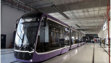 Romanya’ya 18 yeni kuşak tramvay daha gönderiliyor