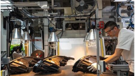 Valeo’da tekrar üretim artıyor: LED farlar tanıtıldı