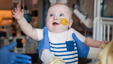 Bebeğin doğuştan gelen hastalığı CRISPR ile tedavi edildi