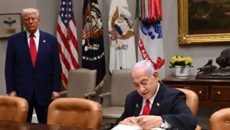 Haaretz: Washington, Trump’ın ziyareti öncesinde İsrail’e Gazze muahedesini imzalaması için baskı yapıyor