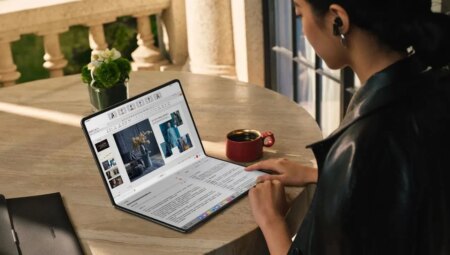 Huawei, katlanabilir ekranlı MateBook Fold’u tanıttı