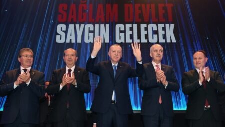 KKTC basını yazdı: ‘Erdoğan’ın açılışı için götürülenler içki-sigara için birbirine girdi’