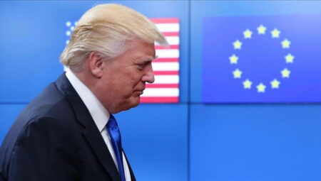 Trump, AB’ye uygulanacak yüzde 50’lik tarifeyi erteledi