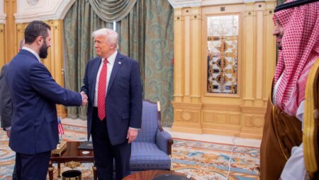 Trump’tan Suriye’ye tarihi açılım: Yaptırımlar kalktı, olağanlaşma başladı