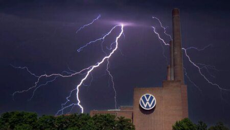 Volkswagen’de sarsıntı: Yöneticilere mahpus cezası verildi!