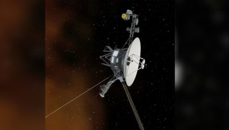Voyager 1’in 20 yıldır uyuyan motorları yine çalıştı