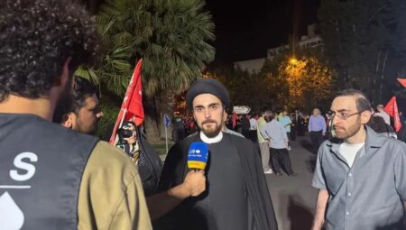 Humeyni’nin torunu meydan okudu: Bu ihtilali kimse söküp atamaz