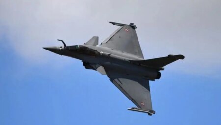İran, İsrail’in iki F-35 savaş uçağını imha ettiğini duyurdu