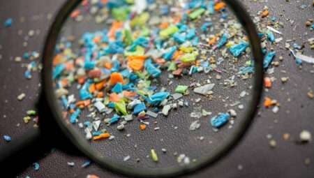 Dünya 1.5 trilyon dolarlık plastik krizinde: Bebeklikten yaşlılığa tehdit altındayız