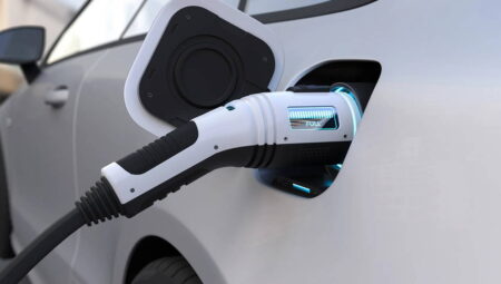 Elektrikli araç satışlarında fren: Çin’de talep düşüşe geçti!