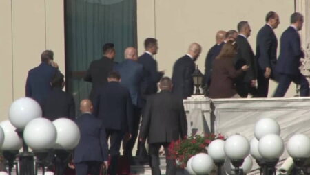 İstanbul’da Rusya-Ukrayna heyetleri ortasındaki görüşmeler başladı