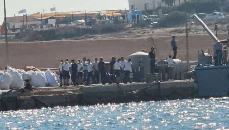 İtalya açıklarında göçmen faciası: 27 meyyit