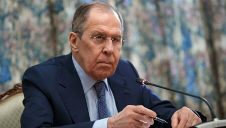 Kremlin açıkladı: Putin, Zelenski’yle görüşmeye hazır