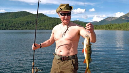 Kremlin yanıtladı: Putin’in yıllık müsaadesi kaç gün?