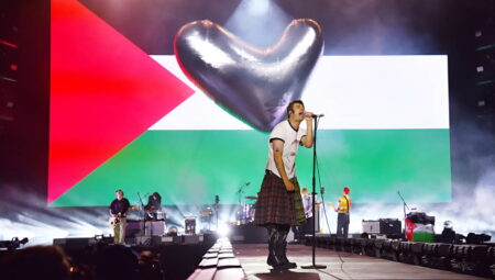 Massive Attack’tan Gazze için sanatçı dayanışması: “Sanatçıların susturulmasına müsaade vermeyeceğiz”