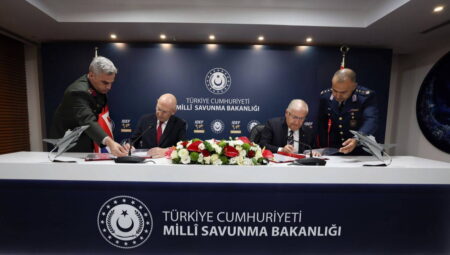 Türkiye Eurofighter kulübüne katılıyor: İngiltere ile imzalar atıldı, Almanya’dan onay geldi
