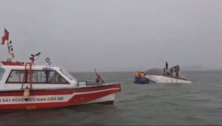 Vietnam’da cins teknesi alabora oldu: 34 meyyit