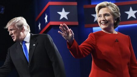 Clinton’dan Trump savı: Venezuela’ya müdahaleye yer hazırlıyor