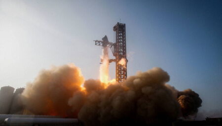 Daha evvel parçalanmıştı: Starship’in 10’uncu denemesi ertelendi