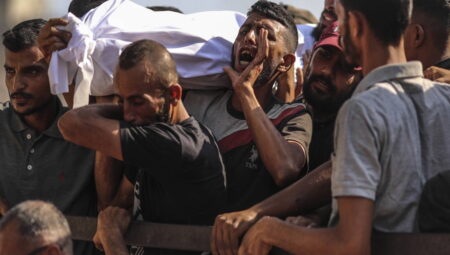 Gazze’de hayatını kaybedenlerin sayısı 63 bini aştı