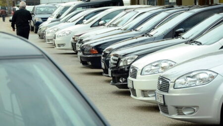 İkinci el araç ilanlarında en çok hangi marka ve modeller öne çıktı?