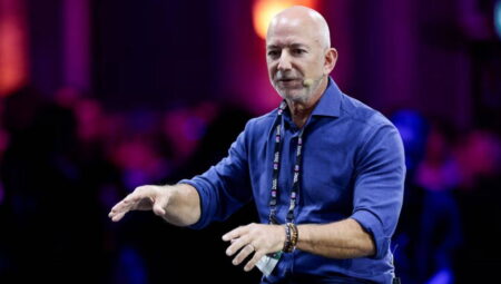 Jeff Bezos’a nazaran 10 yıl içinde uzaya bilgi merkezleri kurulacak