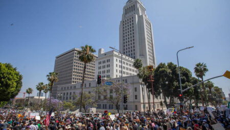 Los Angeles’ta ‘acil durum’ ilan edildi