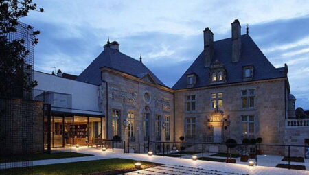 Louvre soygunundan bir gün sonra Fransa’da ikinci müze hırsızlığı