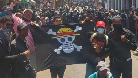 Madagaskar’da protestoların akabinde Cumhurbaşkanı Rajoelina, hükümeti misyondan aldı