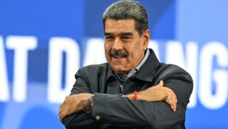 Maduro’dan ABD’ye rest: Silahlı uğraşa hazırız