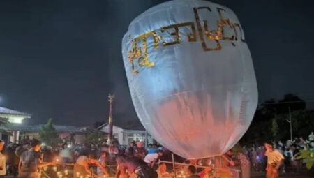 Myanmar askeri idaresi, Budist şenliğe düzenlenen bombalı saldırıyı üstlendi