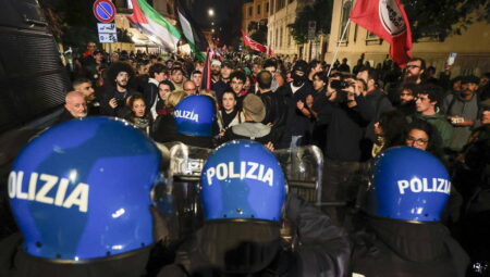 Roma’da Filistin’e takviye yürüyüşüne polis saldırısı