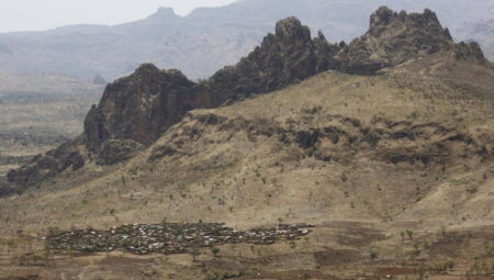 Sudan’da heyelan köyü yok etti: En az bin kişi hayatını kaybetti