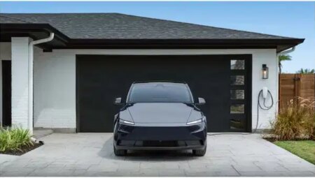 Tesla soruşturma altında: Şoförsüz arabalar kırmızıda durmuyor, karşıt istikamete giriyor!